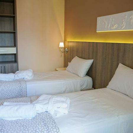Agnes Deluxe Hotel Pefkochori Bilik gambar