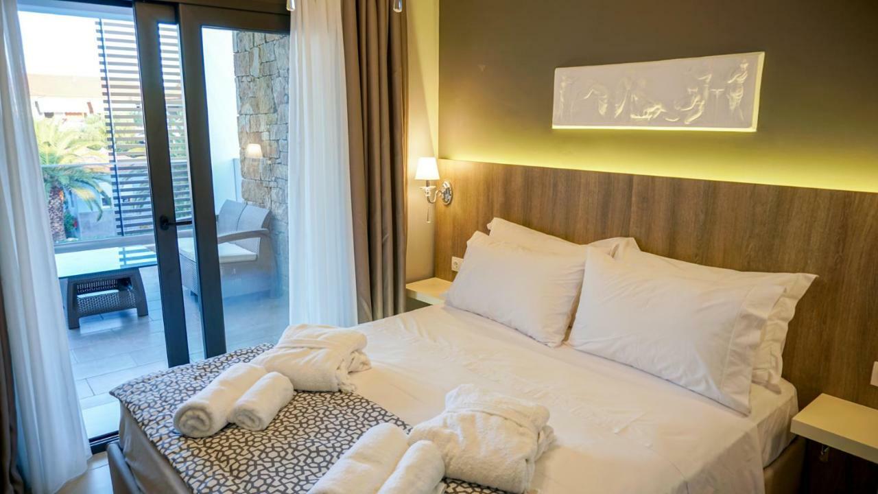 Agnes Deluxe Hotel Pefkochori Luaran gambar