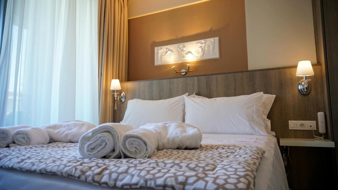 Agnes Deluxe Hotel Pefkochori Luaran gambar
